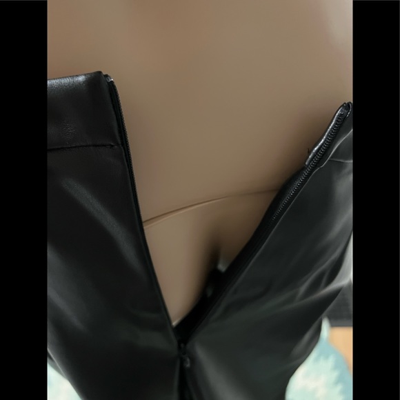 Bernadette Eva Painted Flowers Faux Leather Skirt - Picture 10 of 14